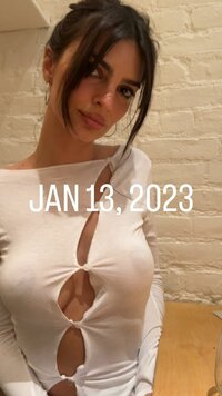 emrata_1703784710_3267905489357841146_1999824.jpg