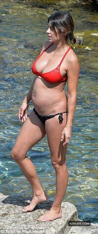 Elisabetta-Canalis-in-Bikini-10.jpg