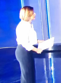 Very sexy lady presenter.jpg