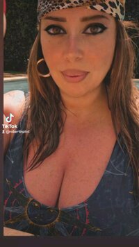 LoveThreads.Net_462967034_8490609891015385_8136013298685595840_n.jpg
