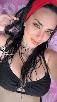 LoveThreads.Net_454732105_3945194209043318_5887397142353842965_n.jpg