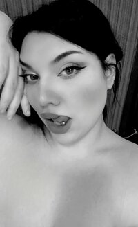 LoveThreads.Net_462128154_517050290948895_4200402085319052689_n.jpg