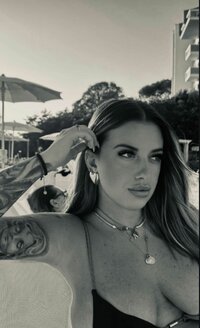 LoveThreads.Net_463121517_887552706822480_2393034310170692042_n.jpg