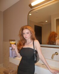 francescacapaldi_3479547561407775130.jpg
