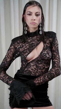 vlcsnap-2025-01-01-22h24m01s765.jpg