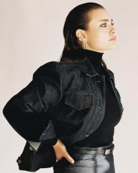 sarapetruccimakeup-20250504-0002.jpg