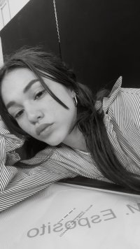 mariaespositoreal_1746641207813.jpg