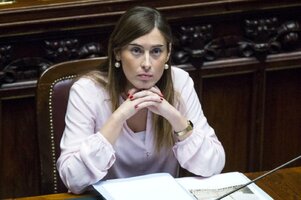 mebaria-elena-boschi.jpg