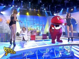 vlcsnap-2014-07-23-19h28m03s240.jpg