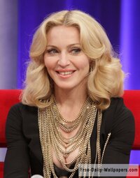 Madonna_wallpaper-16-804x1024.jpg