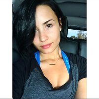 demi_lovato_instagram_Rb6nW37A.sized.jpg