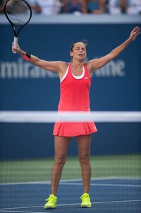 roberta-vinci-2015-us-open-day-twelve-semifinals-vs-serena-williams-bjk-national-tennis-center-i.jpg