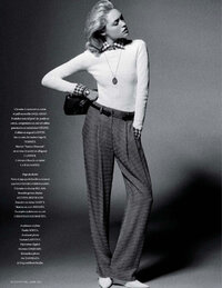 L_'Officiel Paris April 2012 - Cora Keegan 11.jpg