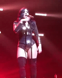 demiii.gif