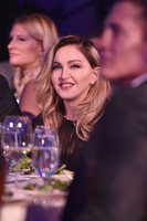 Madonna+5th+Annual+Sean+Penn+Friends+HELP+xEZ8MAoD3GCx.jpg