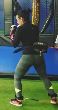 demi6.JPG