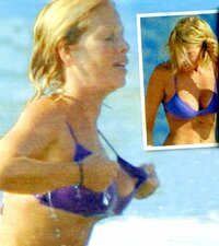 alessia_marcuzzi_324624ln.jpg