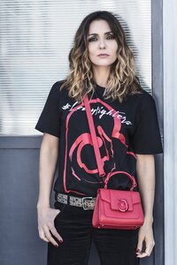 Ambra Angiolini_#Lovyfighters[3].jpg