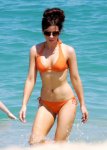 Kate_Beckinsale_orange_bikini_holiday_in_Cabo_15.jpg