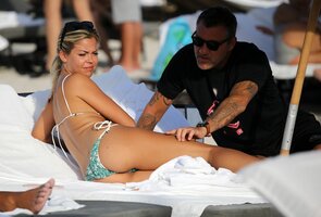 58724255_hqcelebcorner-77.jpg