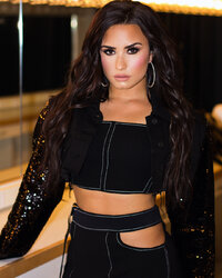 ddlovato_1___BebU-EaldGe___.jpg