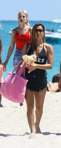 66955173_hqcelebcorner-35.jpg