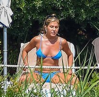 76492660_panda-for-hqcelebcorner-net-13.jpg
