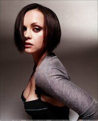 christina ricci in arena 01.jpg