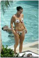 christina ricci in bikini 06.jpg