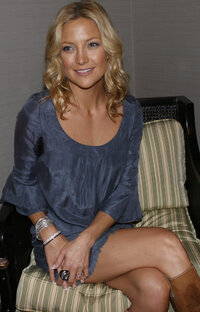 kate hudson in mag 05.jpg