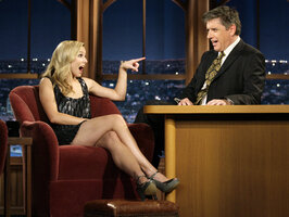 kristen bell al late show 03.jpg