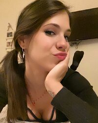 Silvia_.jpg