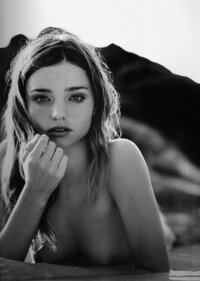 Foto_Miranda_Kerr_nuda_russelljames_4.jpg