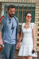 ana-de-armas-and-ben-affleck-out-with-their-dog-in-los-angeles-05-25-2020-0.jpg