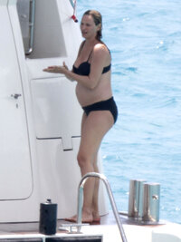 uma thurman in bikini 07.jpg