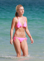 julianne hough in bikini rosa 20.jpg