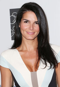 angie harmon al gala 02.JPG