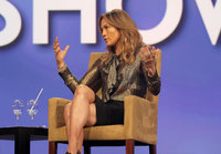 jennifer lopez al talk 03.jpg