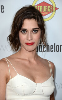 lizzy caplan alla prima 11.jpg