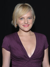elisabeth moss al gala 27.jpg