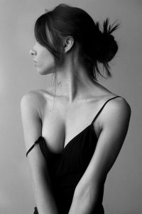 Rebecca-Bagnol-by-Marion-Colombani-1.jpg