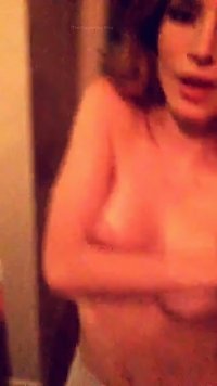 Bella-Thorne-Nude-Naked-Ass-Leaked-79_1768139.jpg