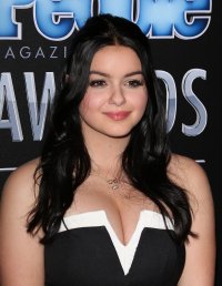 ariel winter al people awards 10.jpg