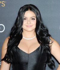 ariel winter in nero 14.jpg