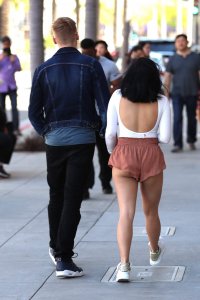 ariel winter in street 10.jpg