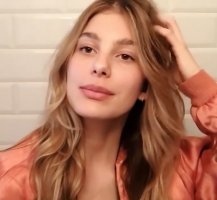 Camila_Morrone_in_2019.jpeg