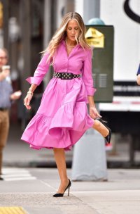 sarah-jessica-parker-on-the-set-of-and-just-like-that...-in-new-york-07-19-2021-4.jpg