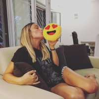 eleonora arosio sul sofa.jpg