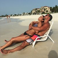 angie harmon in bikini 05.jpg