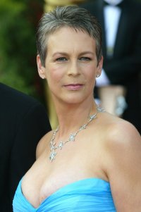 Jamie-Lee-Curtis-Topless-Pics.jpg
